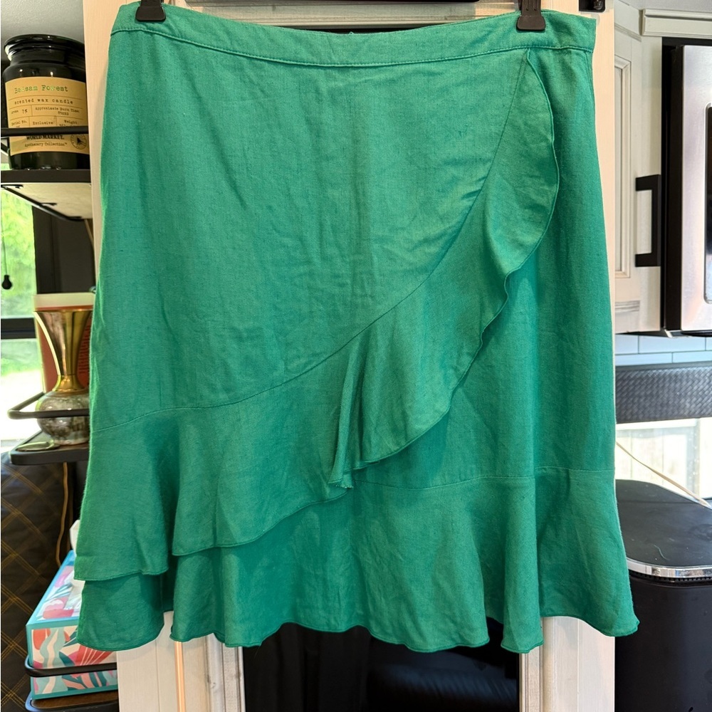 NWT Bamboo blonde Green Ruffle Skirt size 14